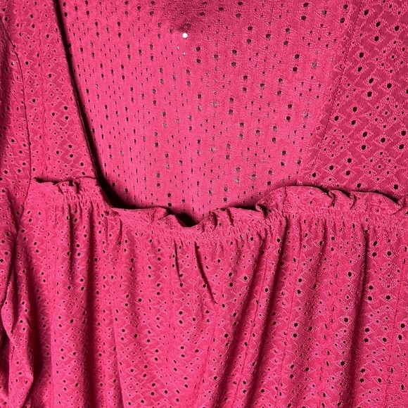 LANE BRYANT Pink Eyelet 3/4 Sleeve Square Neck Top Size 18/20 - Picture 3 of 16